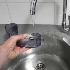 Nedis Aspirateur Robot WIFIVCR001CBK - Aléatoire - Noir -Électromaison Innovante aspirateur robot wifivcr001cbk aleatoire noir 9 1140x1140