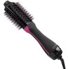 REVLON RVDR5282UKE - Brosse Séchante Volumisante One Step - Cheveux C... -Électromaison Innovante revlon rvdr5282uke brosse sechante volumisante one step cheveux courts a mi longs brosse ovale poils mixtes 3 reglag 11574832 30378964 1140x1140